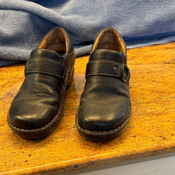 Cabela's Black Leather Loafers - Picture 1 of 4